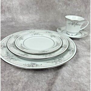 Legendary by Noritake Sweet Leilani 5 Piece Place Setting Floral Dinnerw…